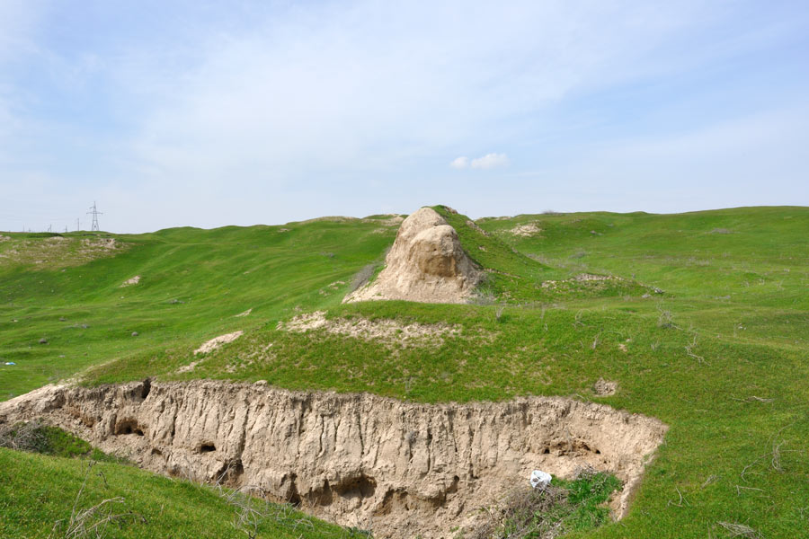 The ancient settlement of Afrasiab