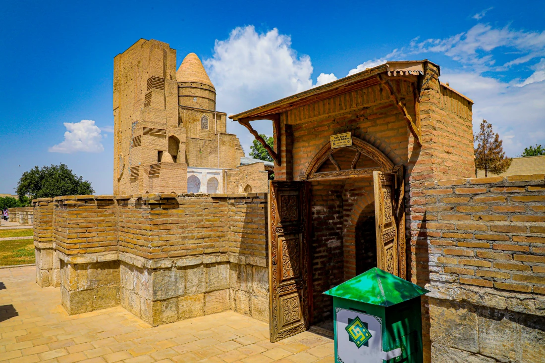 Amir Temur uchun shifo