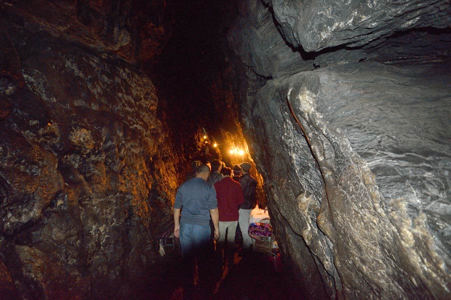 1303 steps to the cave of Hazrat Daud