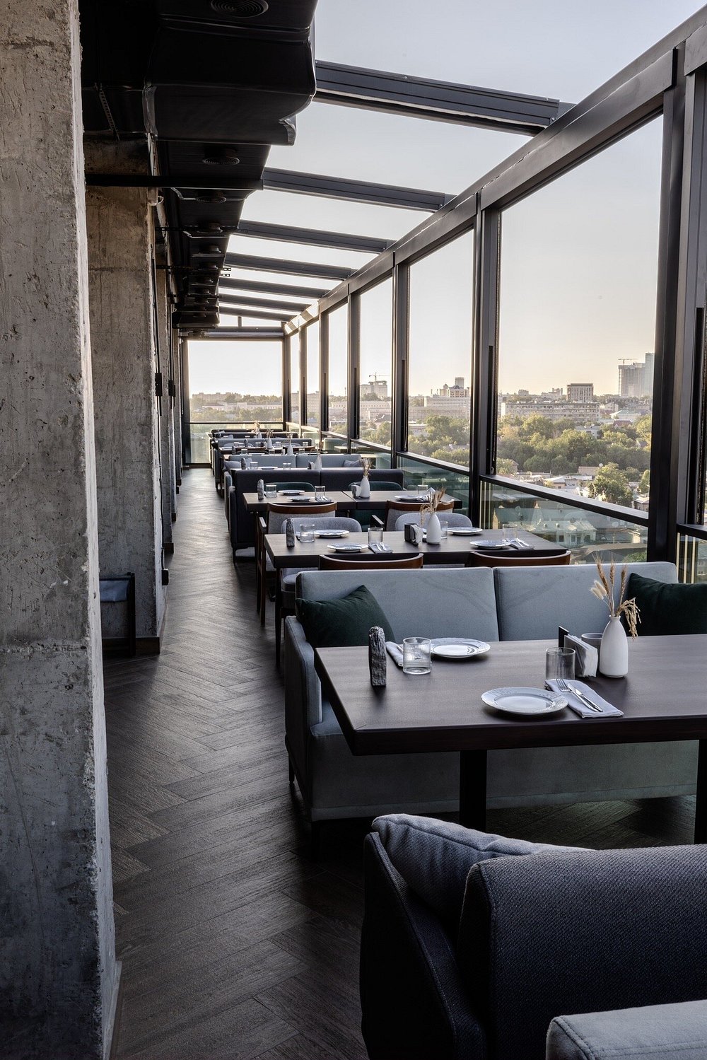 Restaurant 12