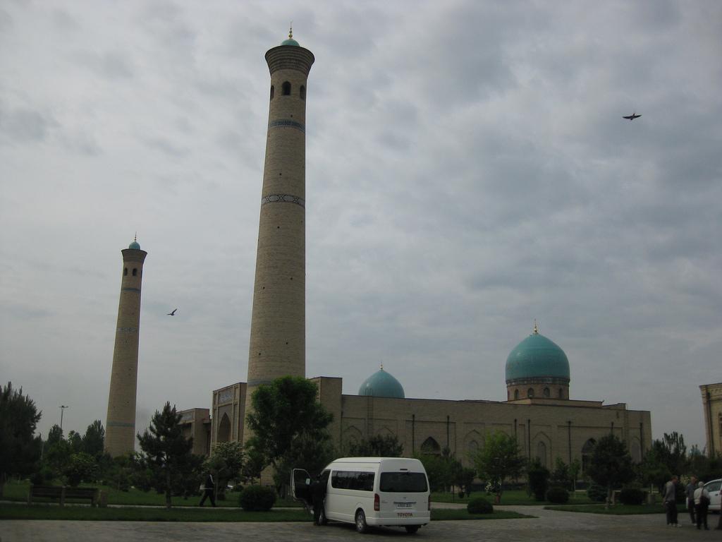 Kukcha Mosque