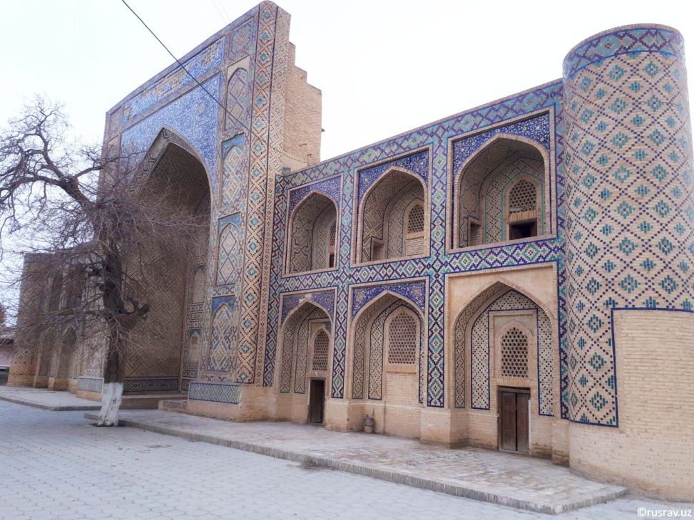 Modari Khan Madrasah