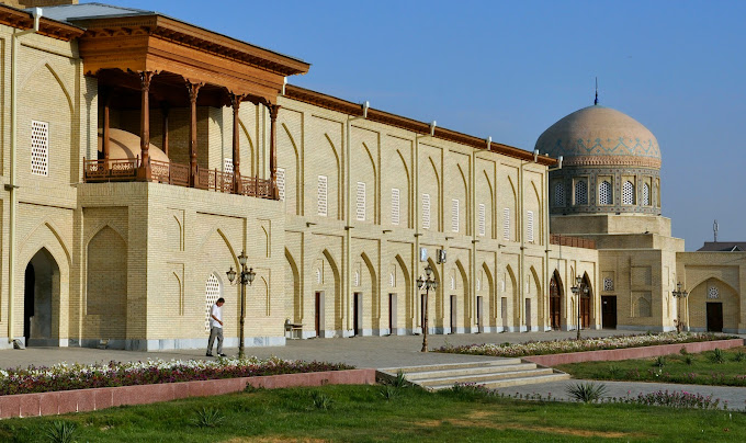 Jami Madrasasi