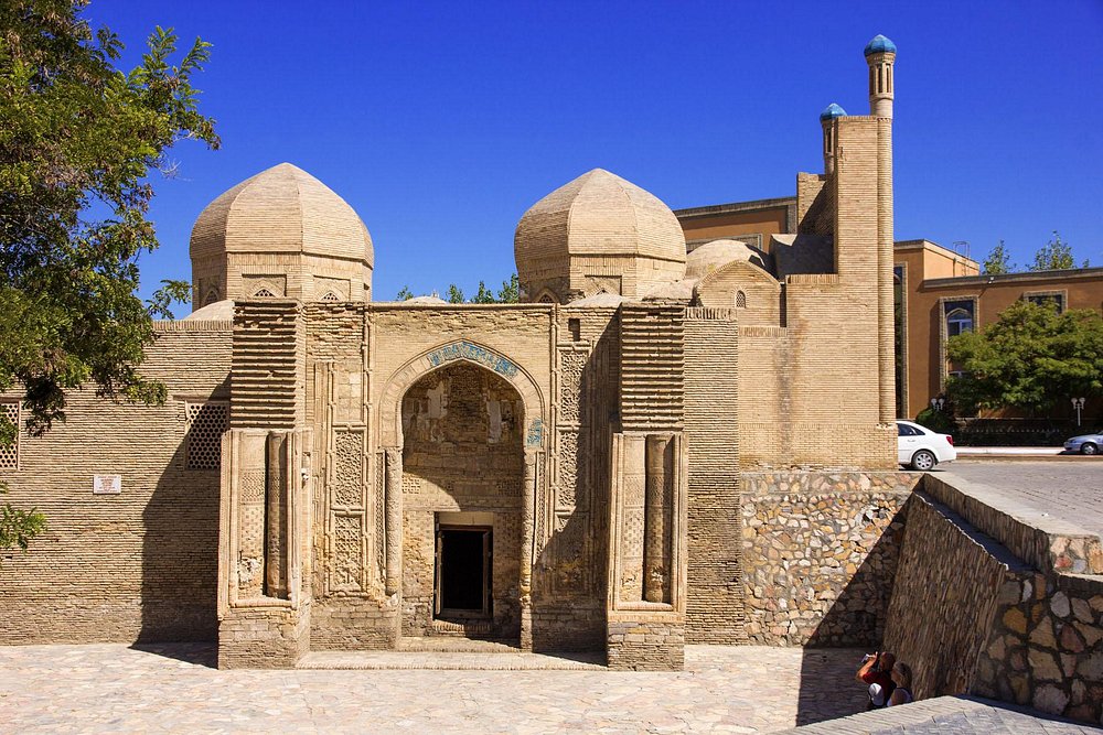 Magoki Attori Mosque