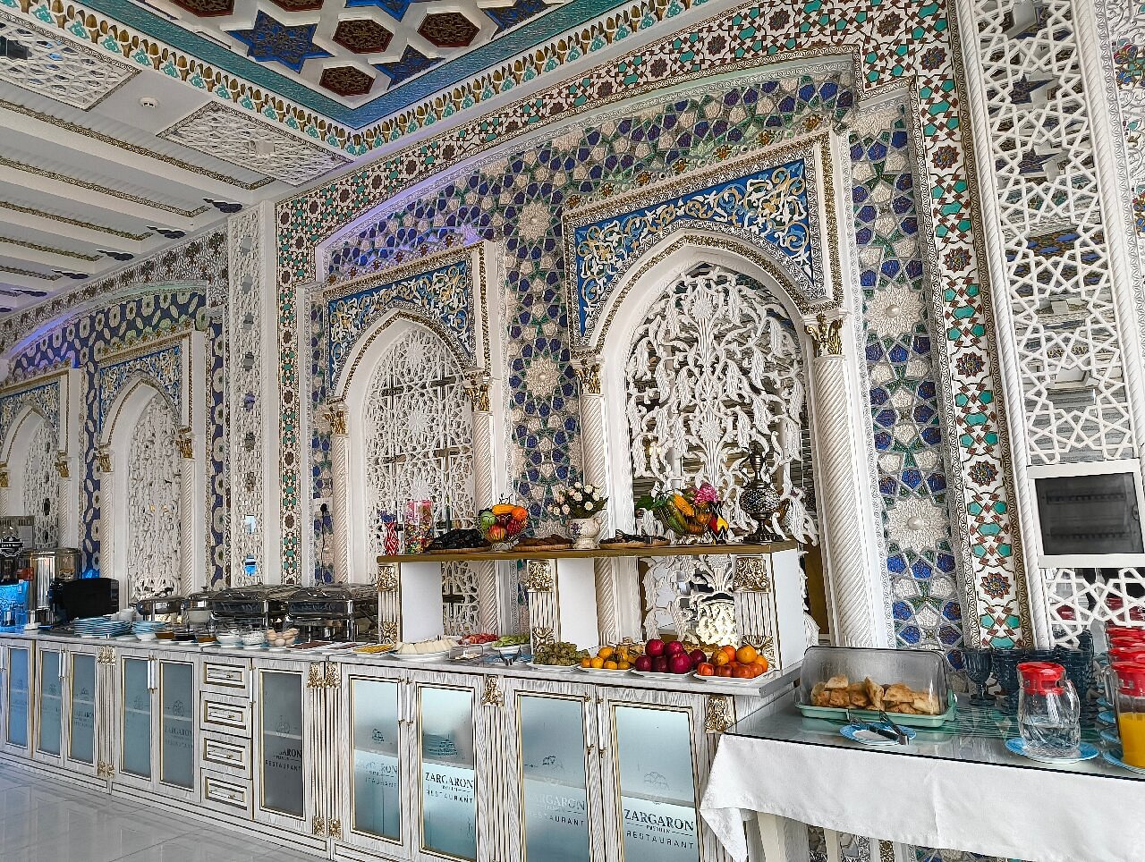 Bibikhanum Hotel Restaurant