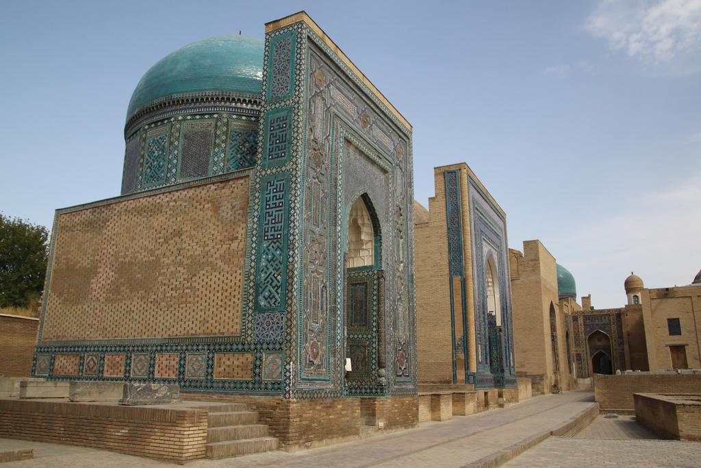 Shahi Zinda Complex