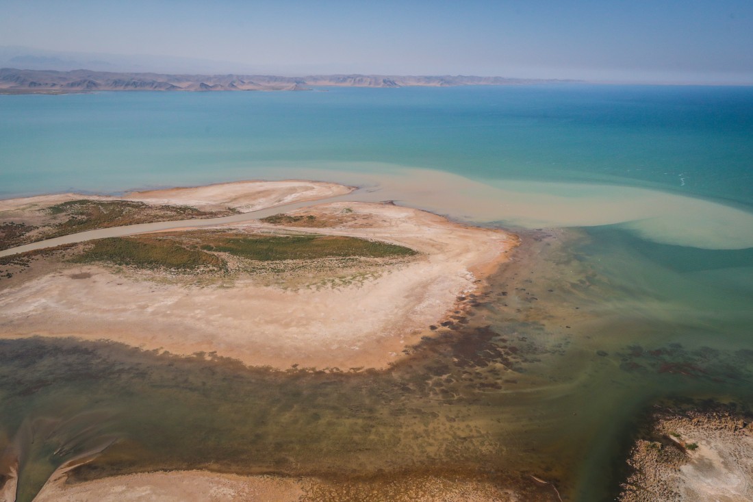 Arnasai Lakes