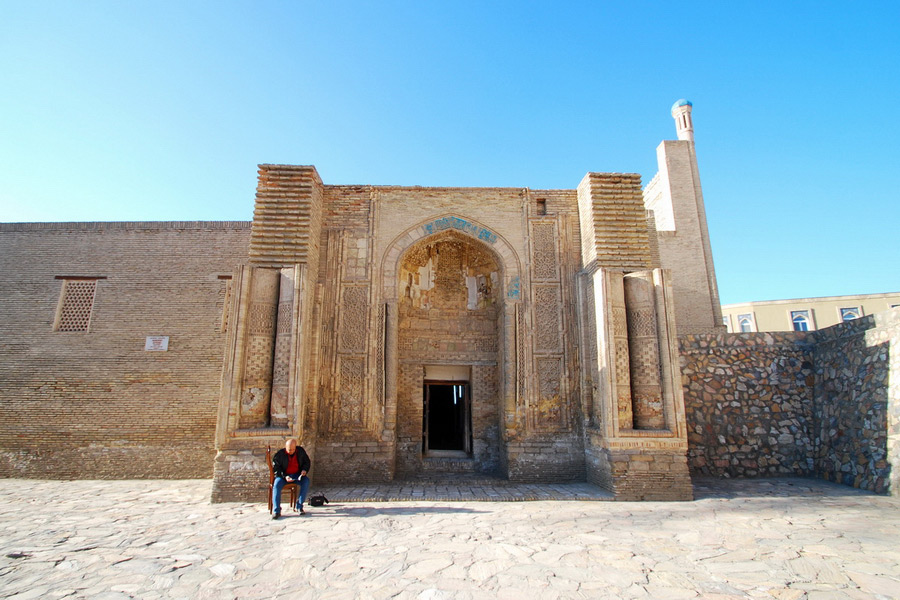 Three capitals and the mountains of the "Tien Shan"